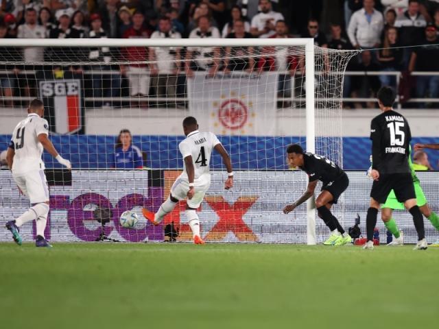 开云体育-上完欧冠第一课后,“德甲之光”如何重铺左路走廊?