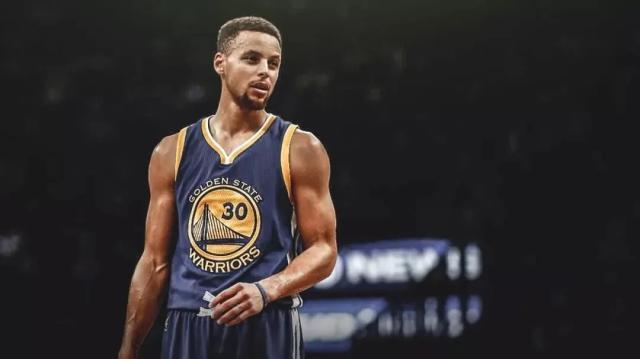 kaiyun-库里有望在G1复出 勇士全员兴奋踏上季后赛征程